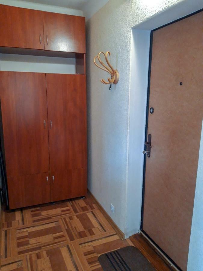 Apartment On Livoberezna Metro Station 키예프 외부 사진
